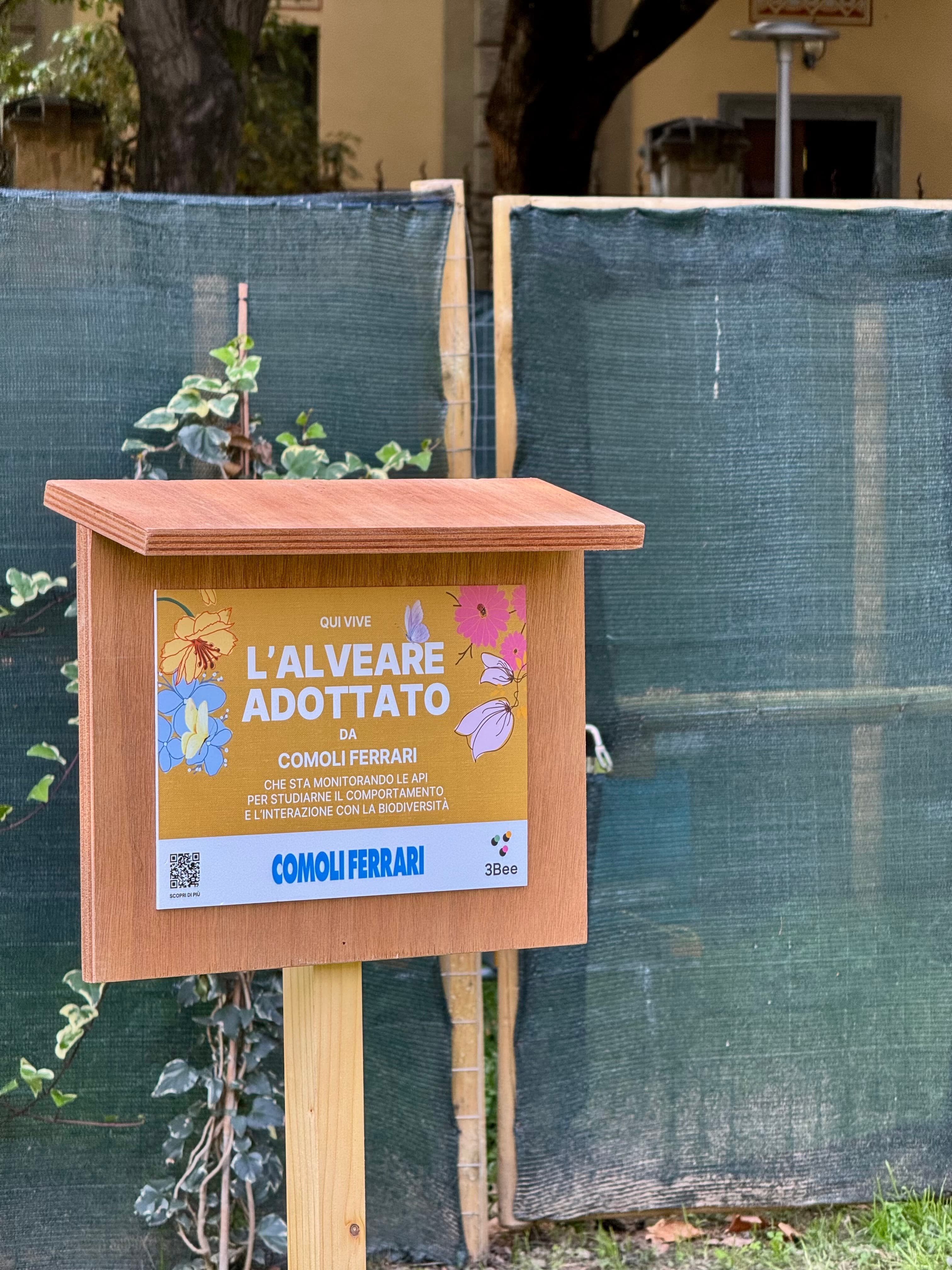 Technological beehive at Parco Golgi