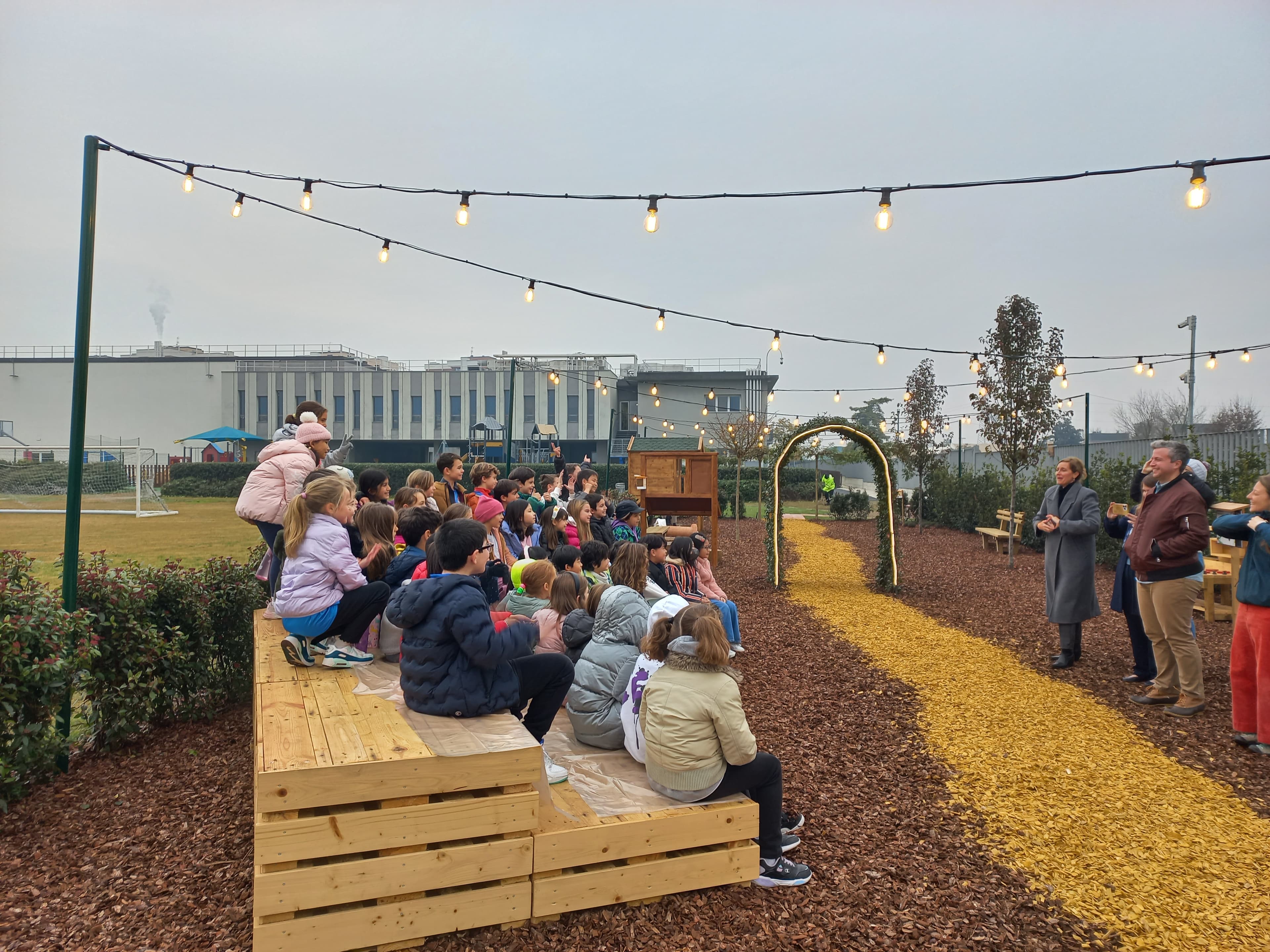 Students exploring the Learning Forest